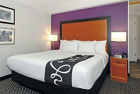 Executive King Room