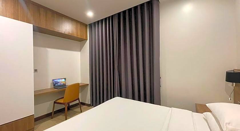 Zen Riverside Hotel n Residences
