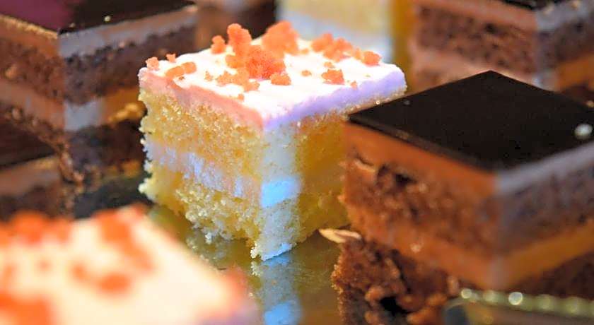 Apa Hotel Akihabara Ekimae