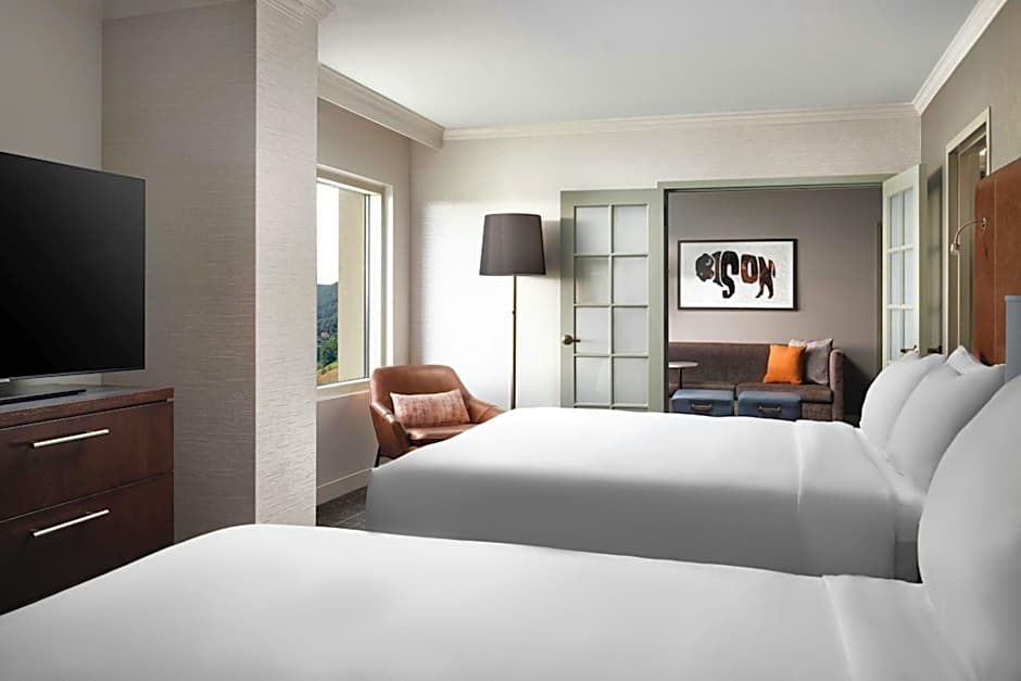 Renaissance by Marriott Boulder Flatiron Hotel