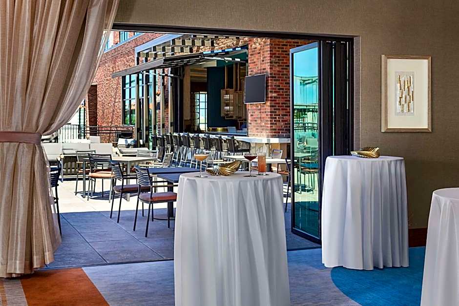 Lively Hotel On Oak Oklahoma City, Tapestry By Hilton