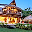Breezy Point Villas