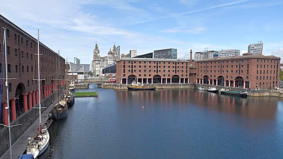 Holiday Inn Express Liverpool-Albert Dock By IHG