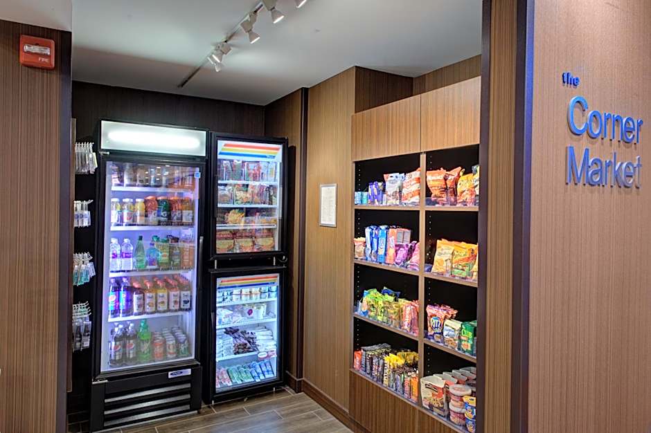 Fairfield Inn & Suites by Marriott Detroit Canton