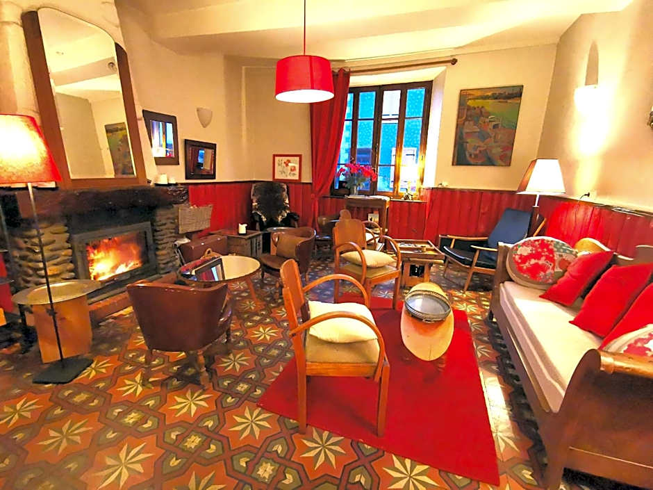 Logis Hotel Restaurant LA BARGUILLERE