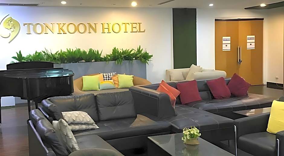 Tonkoon Hotel
