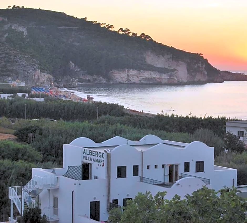 Albergo Villa A Mare