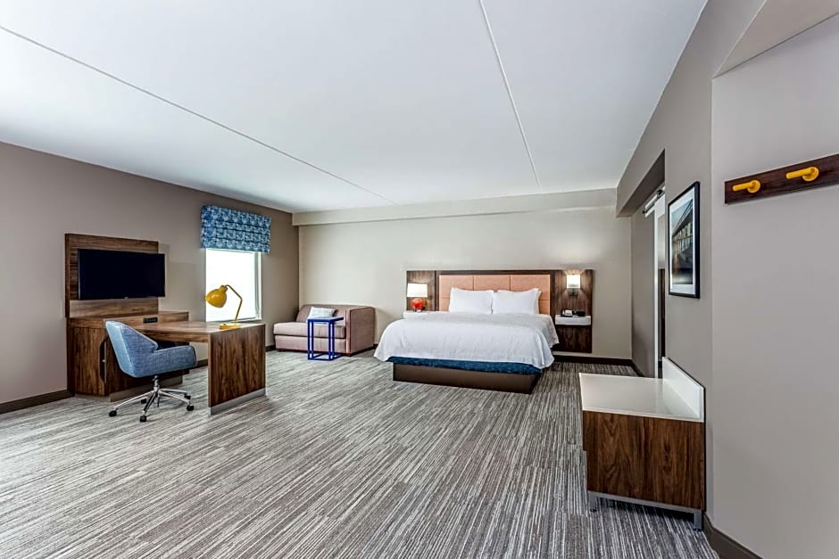 Hampton Inn By Hilton & Suites Kittery