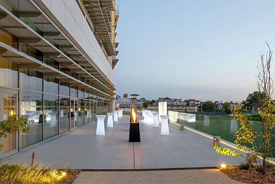 Renaissance Porto Lapa Hotel