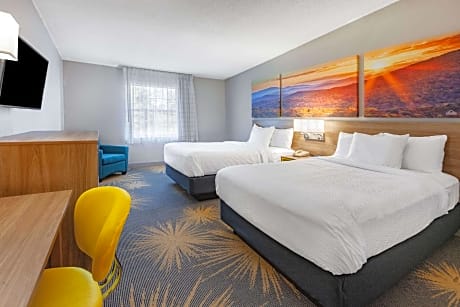 1 King Bed Mobility Accessible Room Non-Smoking