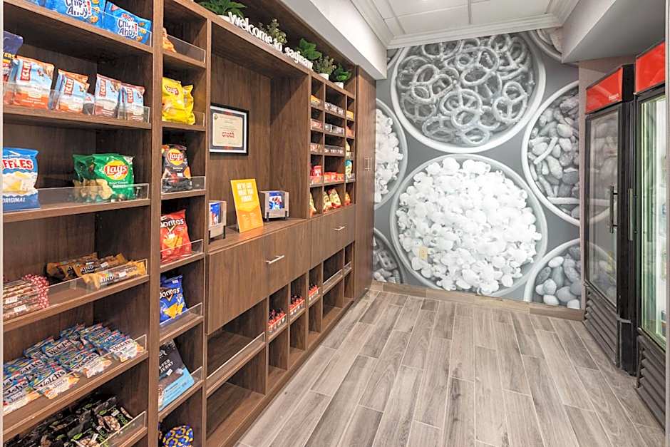 Hampton Inn By Hilton And Suites Saginaw