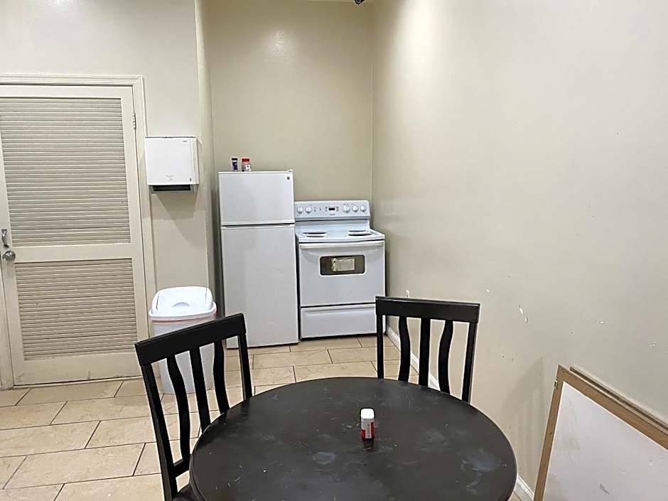 DC International Hostel 1