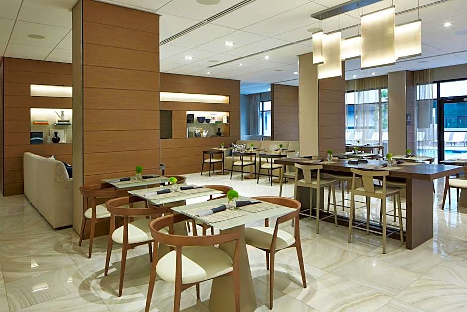 AC Hotel by Marriott Atlanta Downtown