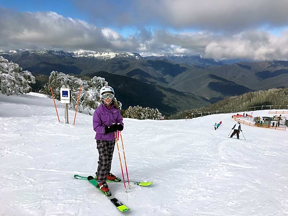 TERAMA Ski Lodge