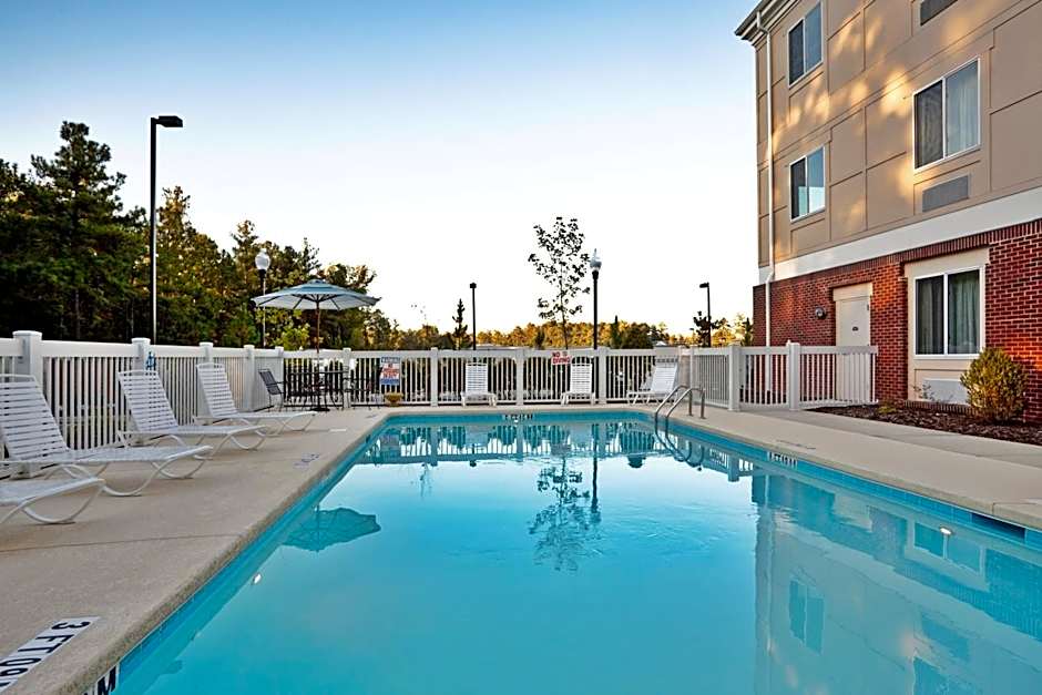 Holiday Inn Express By IHG