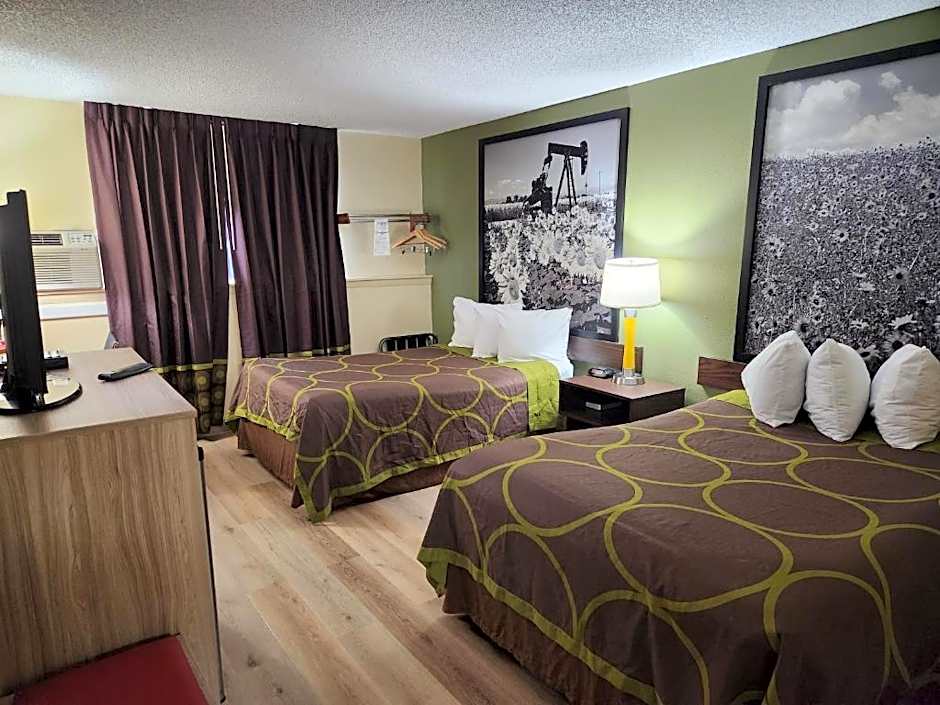 Photo 1 of 5 of 2 Queen Beds