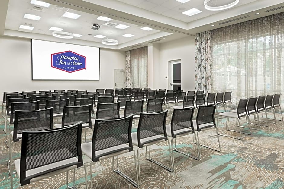 Hampton Inn By Hilton & Suites Atlanta Buckhead Place, GA