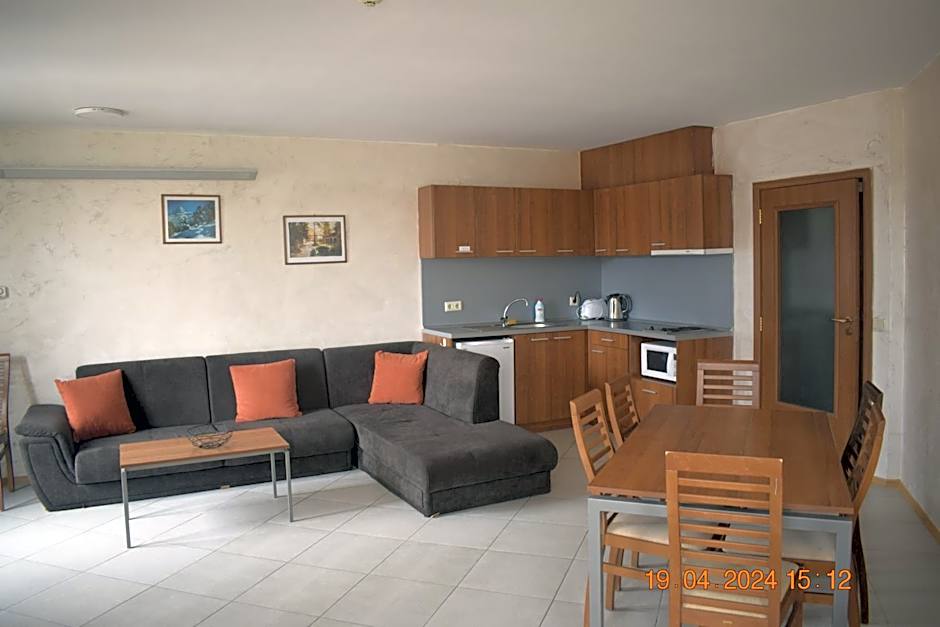 Villa Park Guest Apartments
