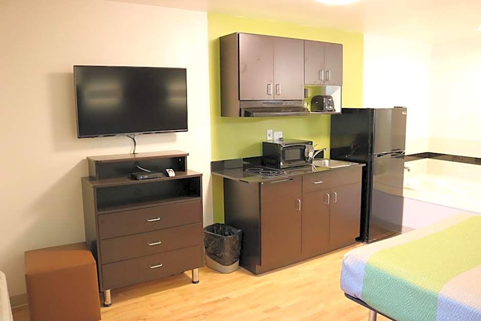 Studio 6  Victorville, CA - Apple Valley