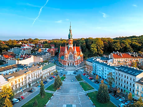 Deluxe Studio - No. 33r