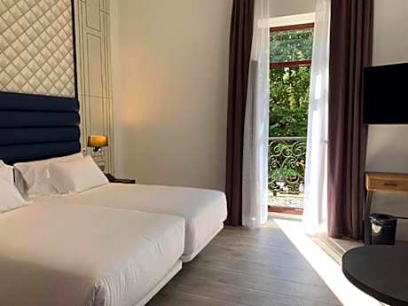 Triple Superior Room