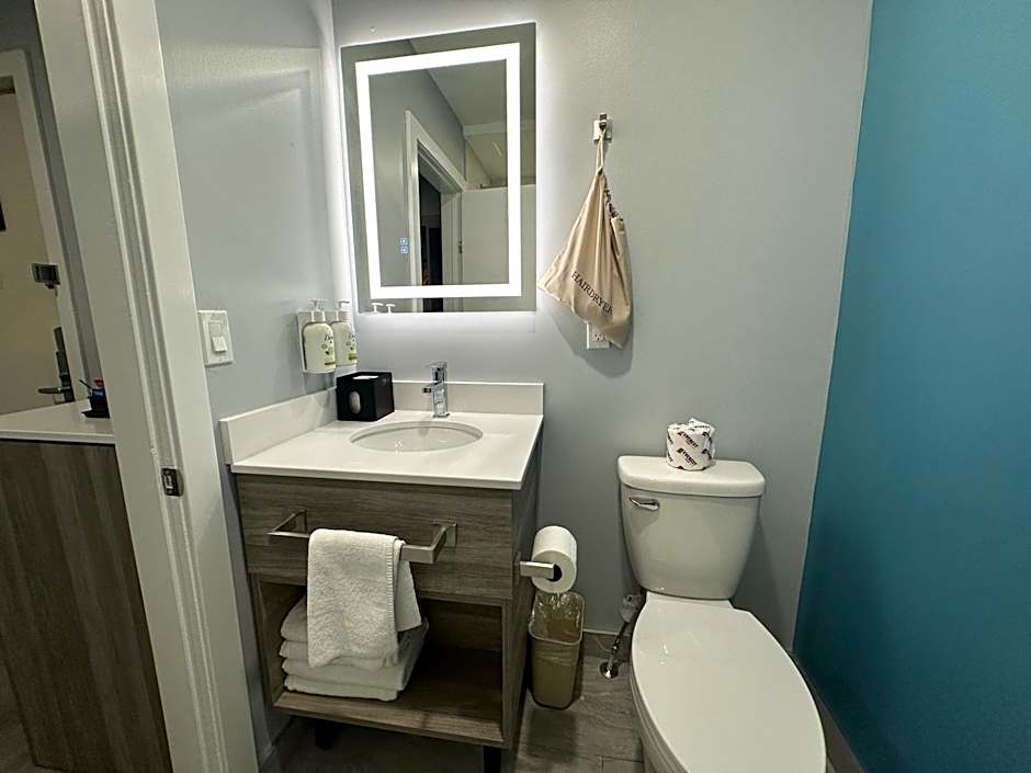 Travelodge by Wyndham Bracebridge