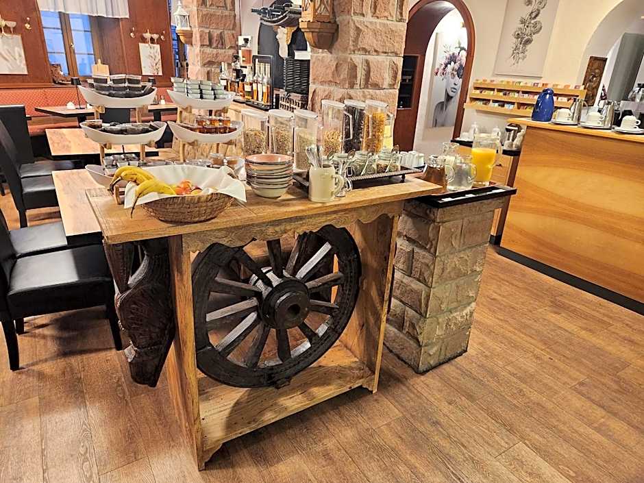 Hotel Rose Heidelberg inklusive Frühstück, Saunanutzung und Parkplätze nach Verfügbarkeit