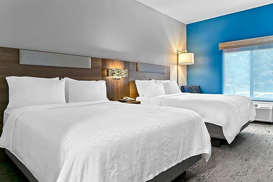 Holiday Inn Express & Suites Detroit Northwest - Livonia By IHG