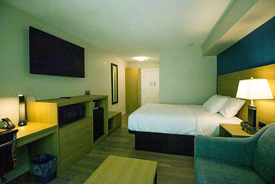 Baymont by Wyndham Gold River