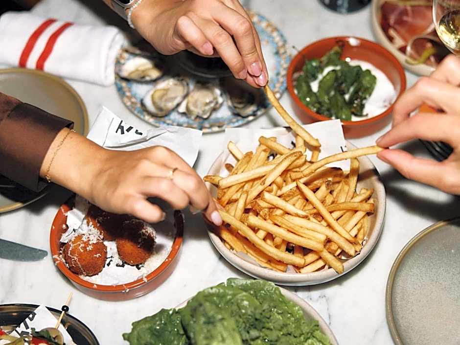 Hotel Woolstore 1888, Sydney - Handwritten Collection