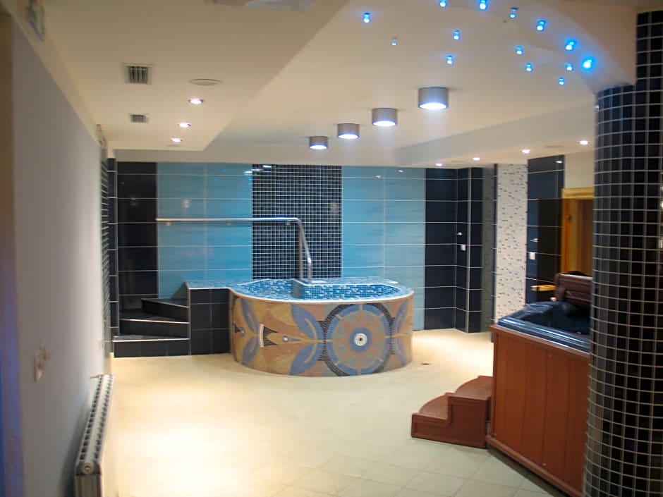 Winslow Infinity Apart Hotel