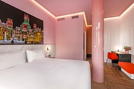 Double Room with View