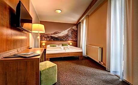 Two-Bedroom Family Room