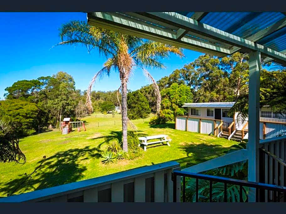 Top of the Lake Holiday Units