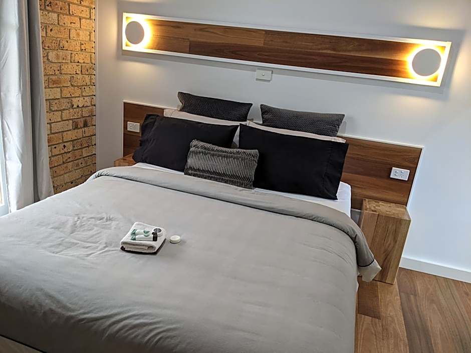 Photo 1 of 7 of Family Suite