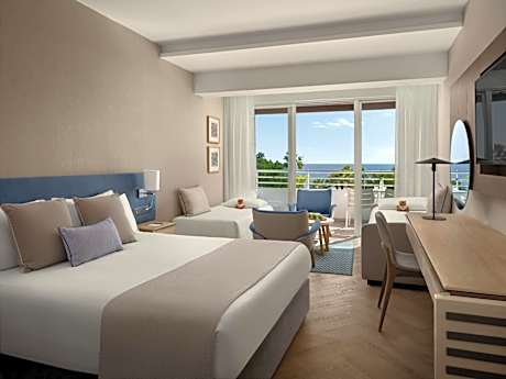 Family Room Sea View