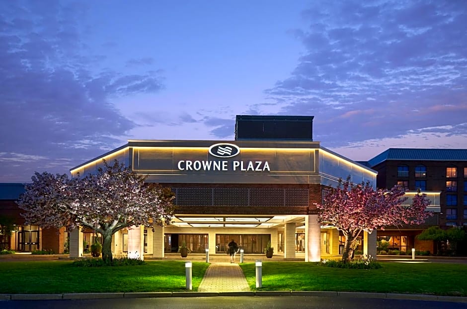 Crowne Plaza Providence Warwick Airport