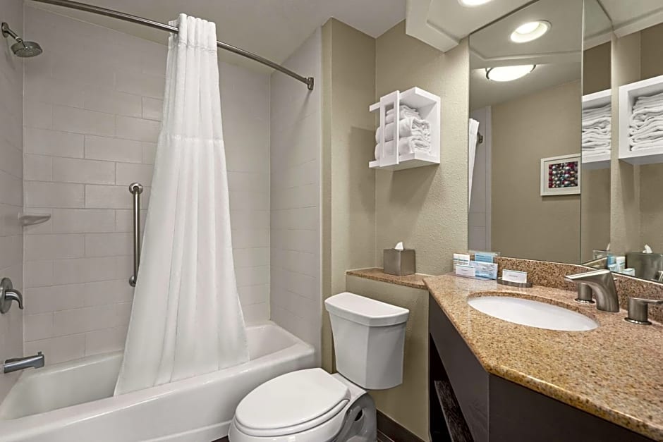 Hampton Inn By Hilton New Orleans-Downtown