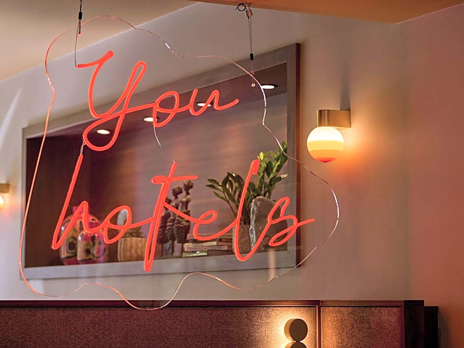You Hotel de France Valence - Handwritten Collection