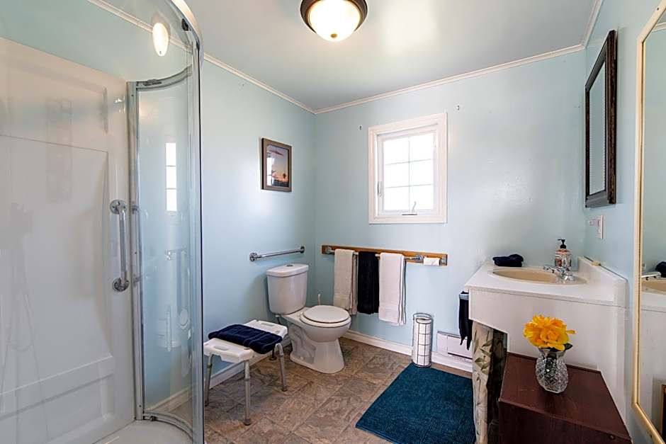 Out East B&B - Norris Point