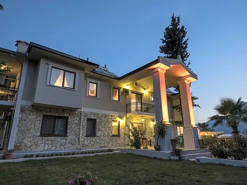 Otto Palace Boutique Hotel 