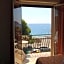 ChrisMare Hotel