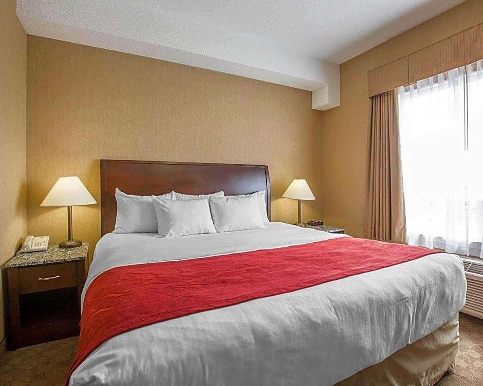 Comfort Inn & Suites Airdrie