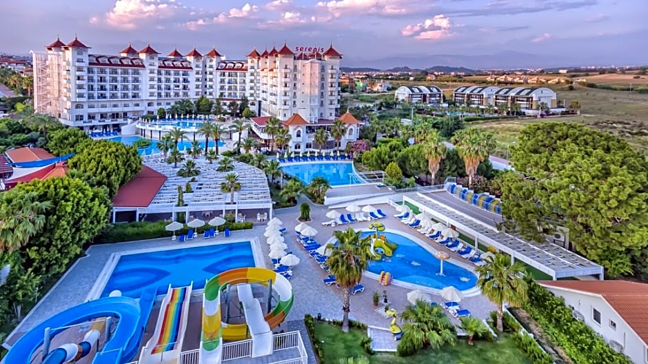 Serenis Hotel