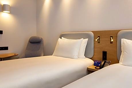 Standard Room with Free Breakfast