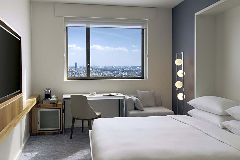 Hyatt Regency Paris Etoile