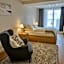 SkyHotelGwarna