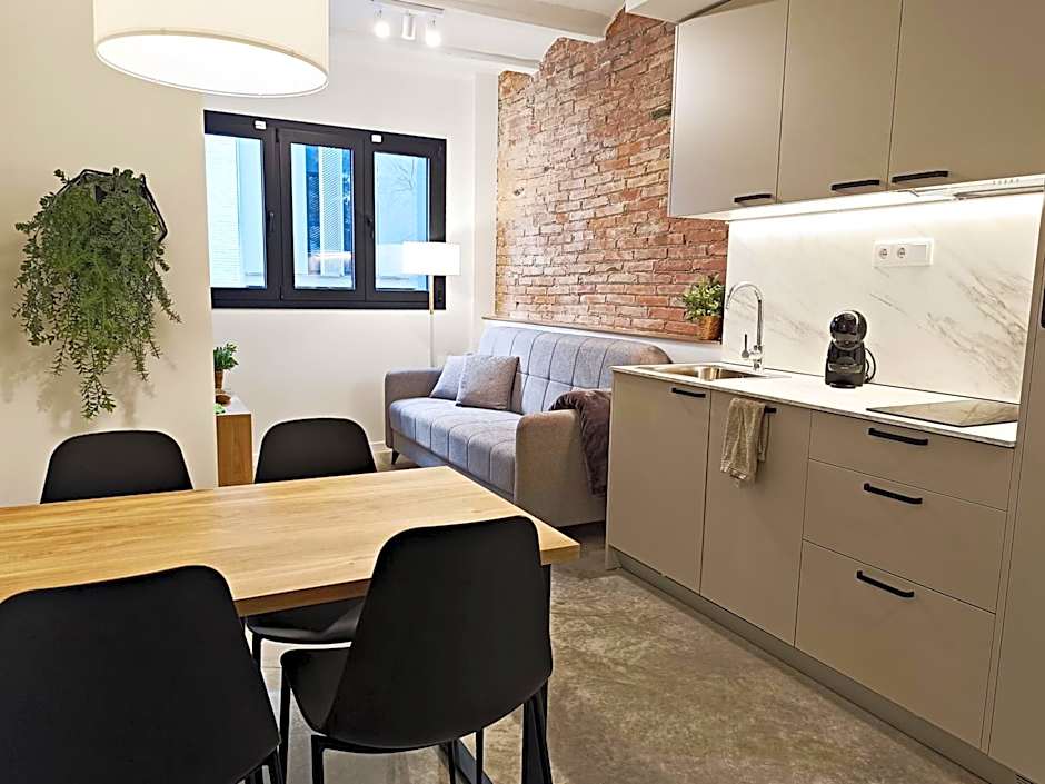 ARIQUS Fira Apartments