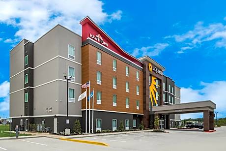 Hawthorn Extended Stay by Wyndham Sulphur Lake Charles