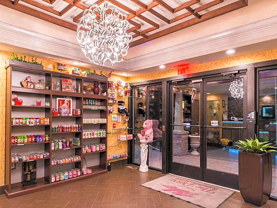 Inn of The Dove Romantic Luxury & Business Suites
